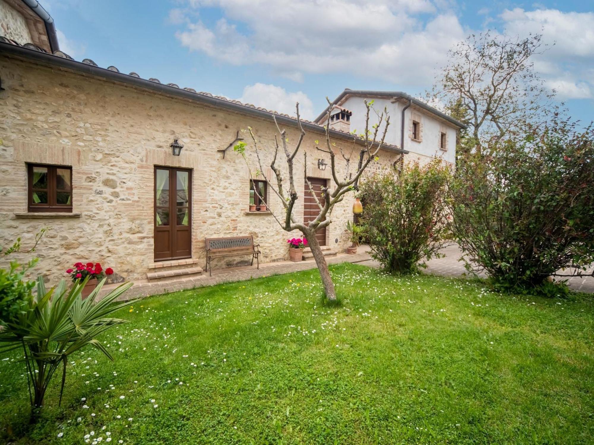 Farmhouse In Il Vecchio Forno Umbro Citta Di Castello Holiday home